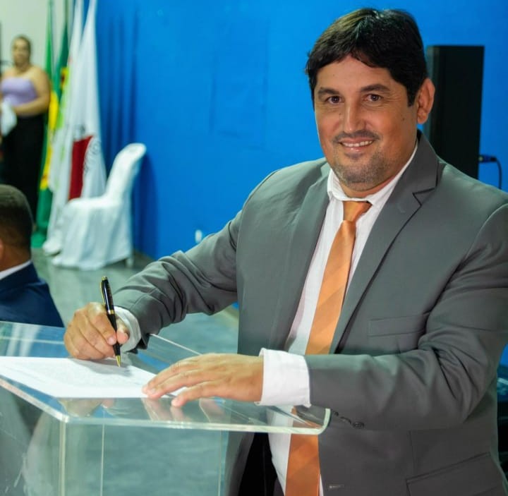 Posse do vereador Cleuber Michirra